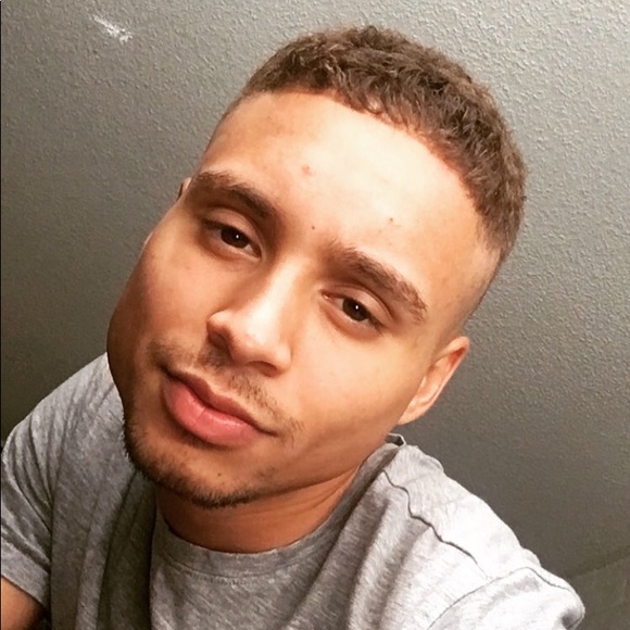 Meet your Posher, Wesley - Picture 1 of 1